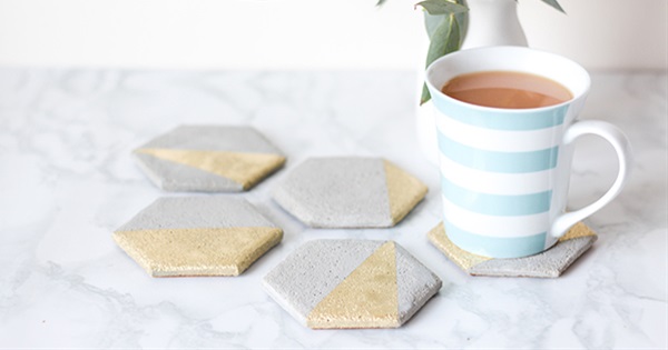 How To Make Your Own Cement Coaster Wedding Favours Postris How To Make Your Own Cement Coaster Wedding Favours