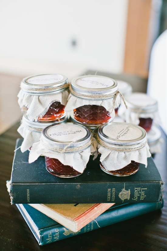 Sweet Treats 15 Fabulous Edible Wedding Favor Ideas