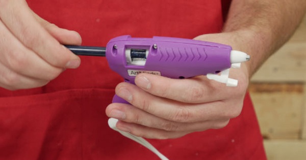9 Cool Things You Can Do With A Hot Glue Gun Postris Can Do With A Hot Glue Gun